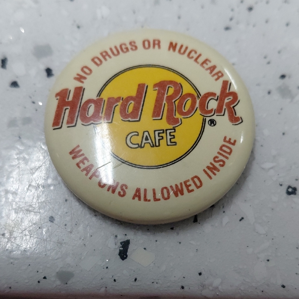 Vintage Hard Rock Cafe Button